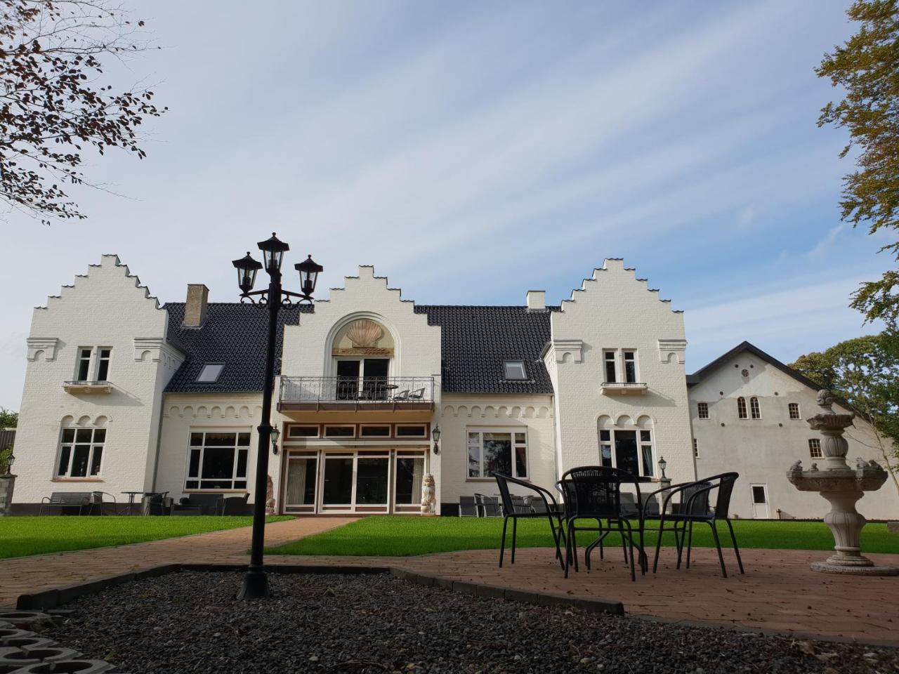 Gordinglund Manorhouse Mainbuilding Bed & Breakfast Exterior photo
